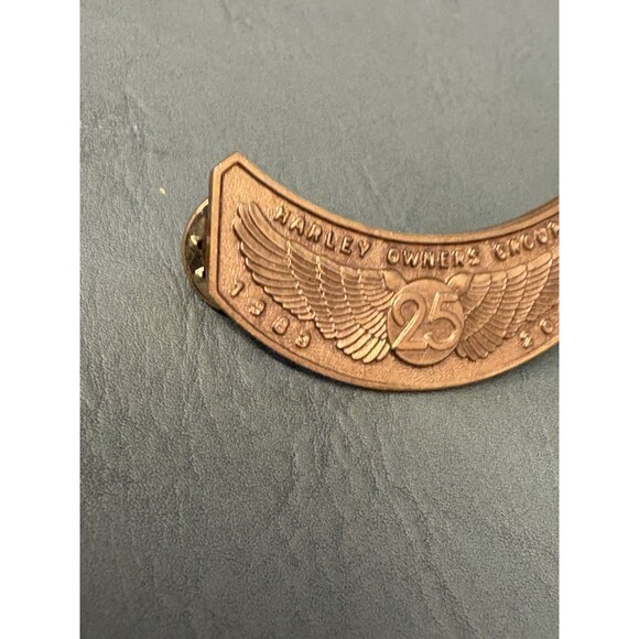 2008 Harley Davidson Owners Group 25 Year Vest Pin HOG Lapel Tie Tack Anniversar - Picture 4 of 8